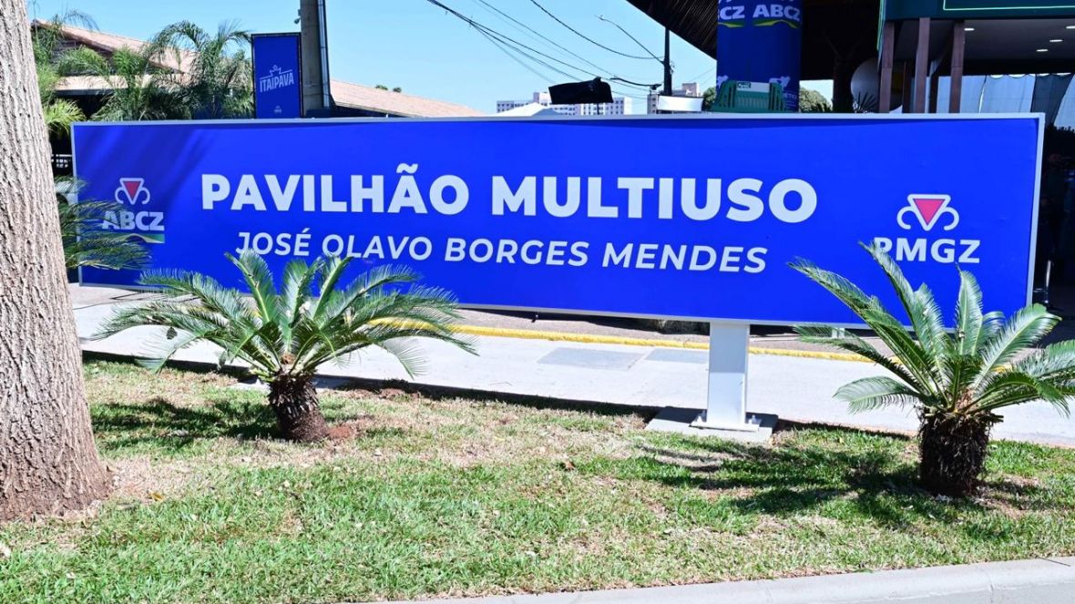 Homenagem: Pavilhão Multiuso do Parque Fernando Costa recebe, durante 17ª ExpoGenética, o nome de José Olavo Borges Mendes, ex-presidente da ABCZ